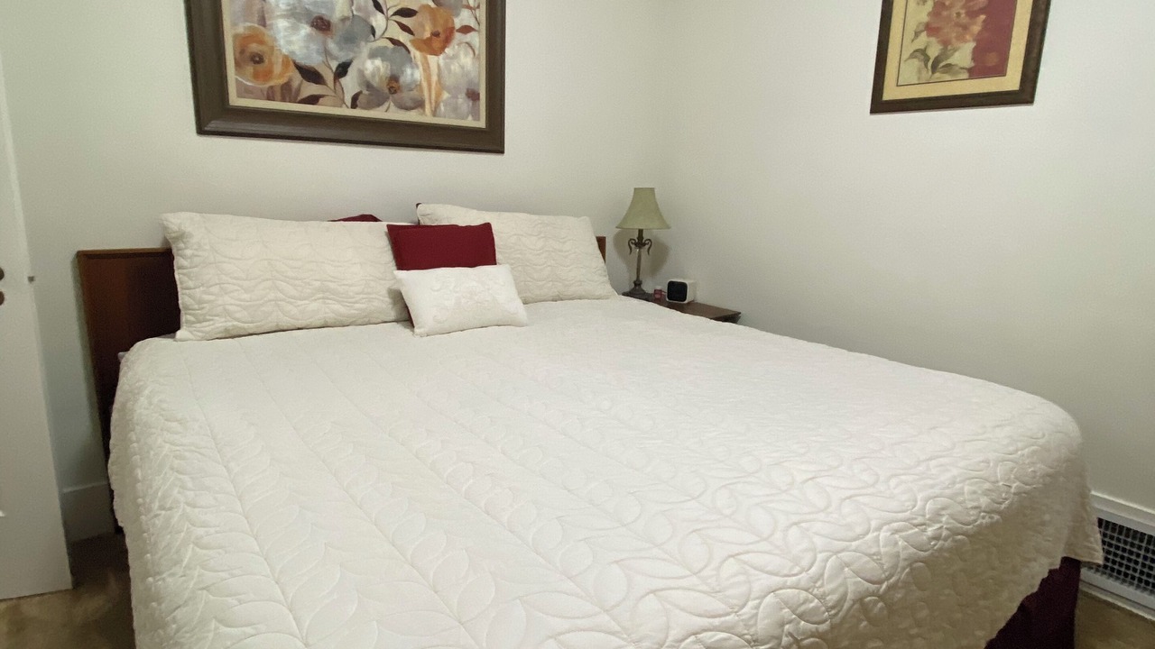 Photo of Others in University District