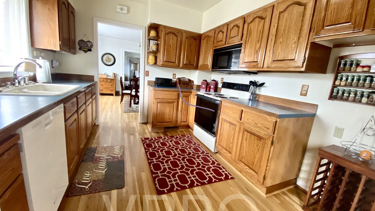 Photo of Others in University District