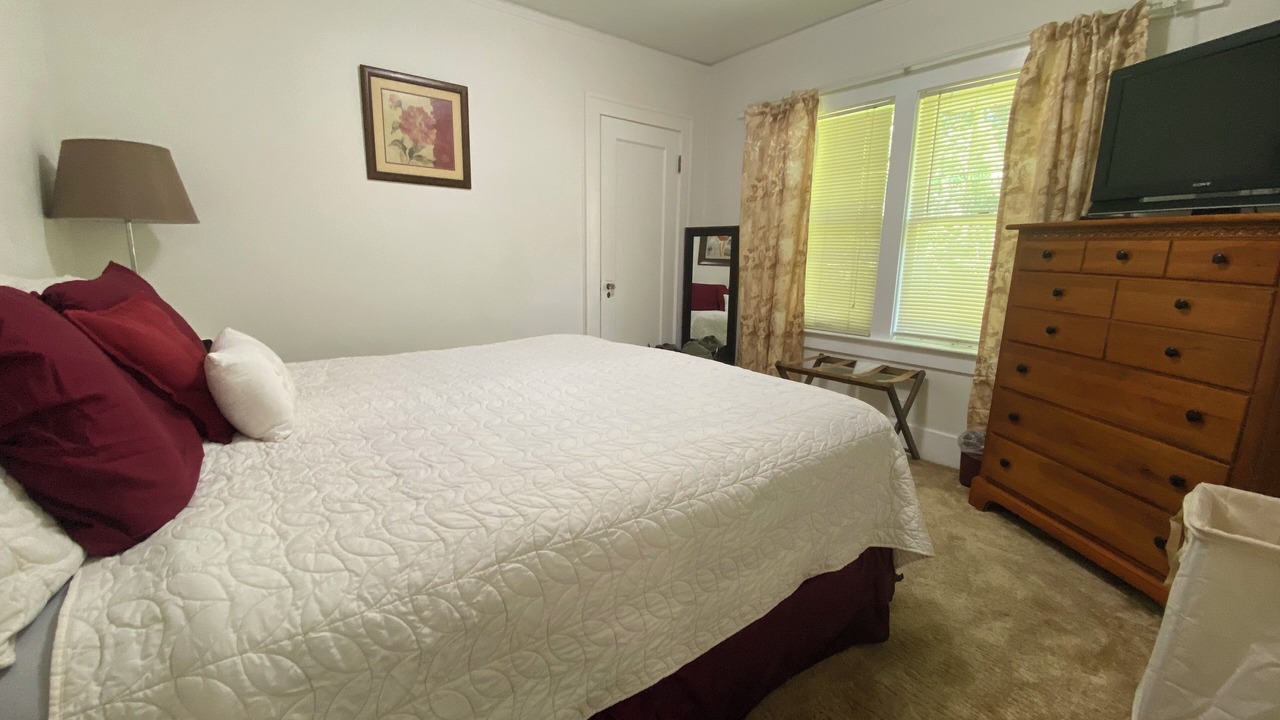 Photo of Others in University District