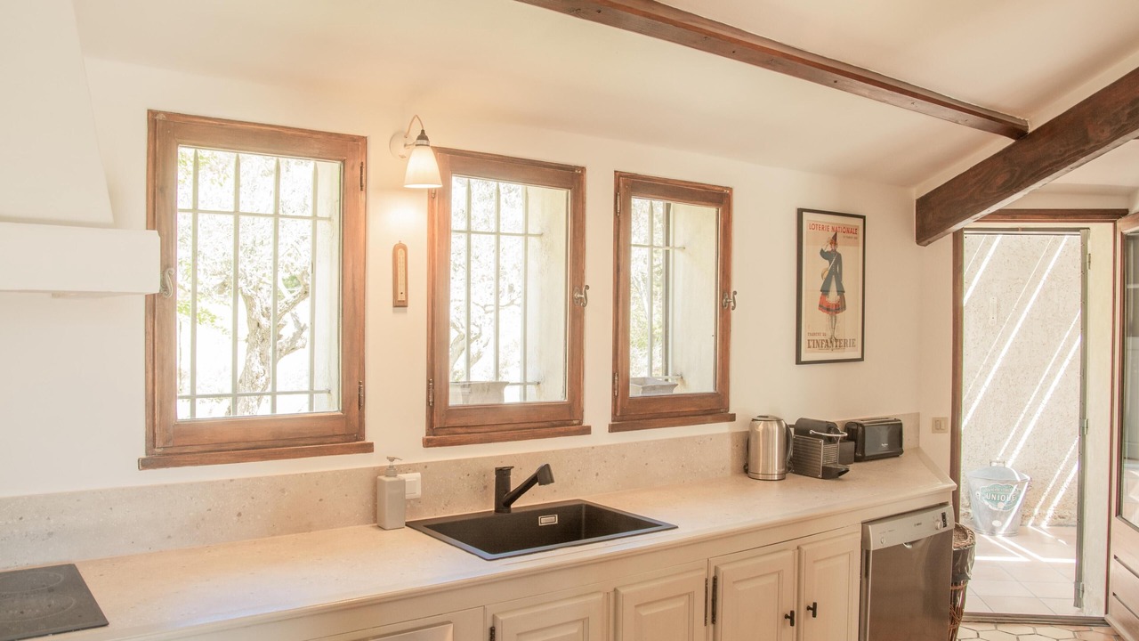 Photo of Others in Beaumes-de-Venise