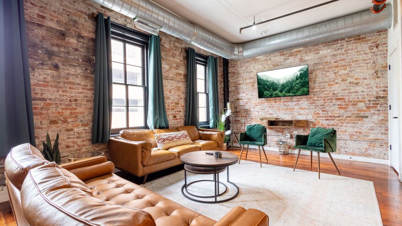 Photo of Livingroom in Center City East