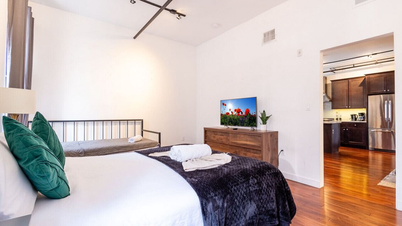 Photo of Bedroom in Center City East