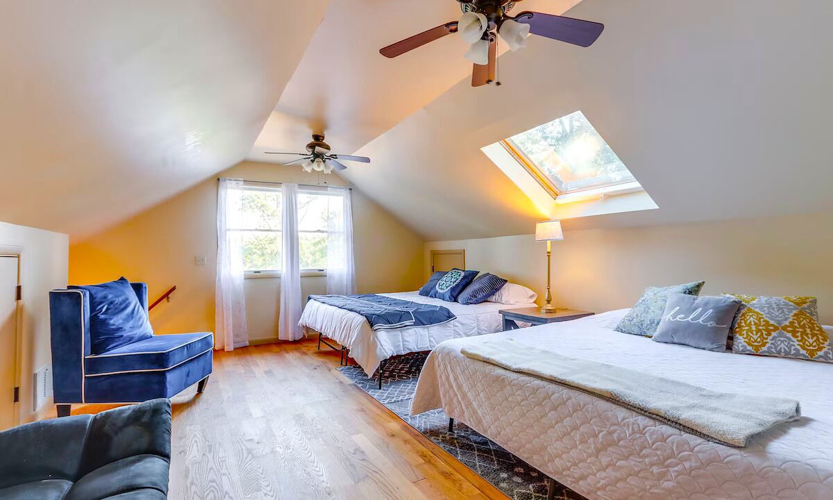 Photo of Bedroom in Benton County