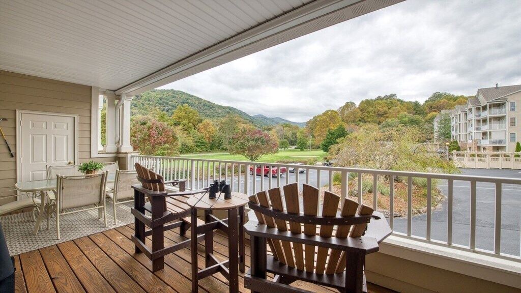 Photo of Patio Balcony in Maggie Valley