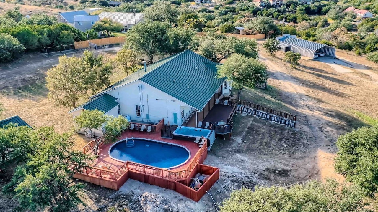 Photo of Outdoor in Spicewood