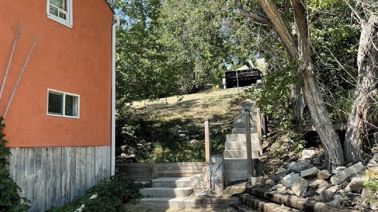 Photo of Outdoor in B-Say-Tah