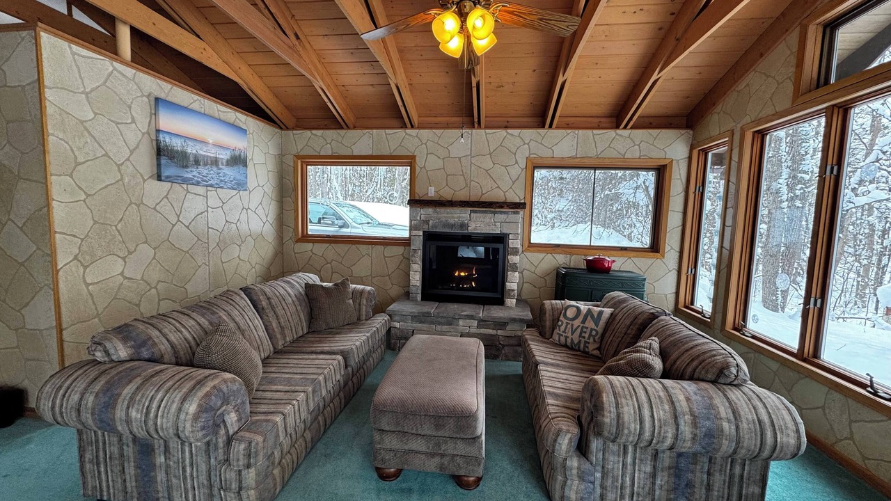 Photo of Livingroom in Thompsonville