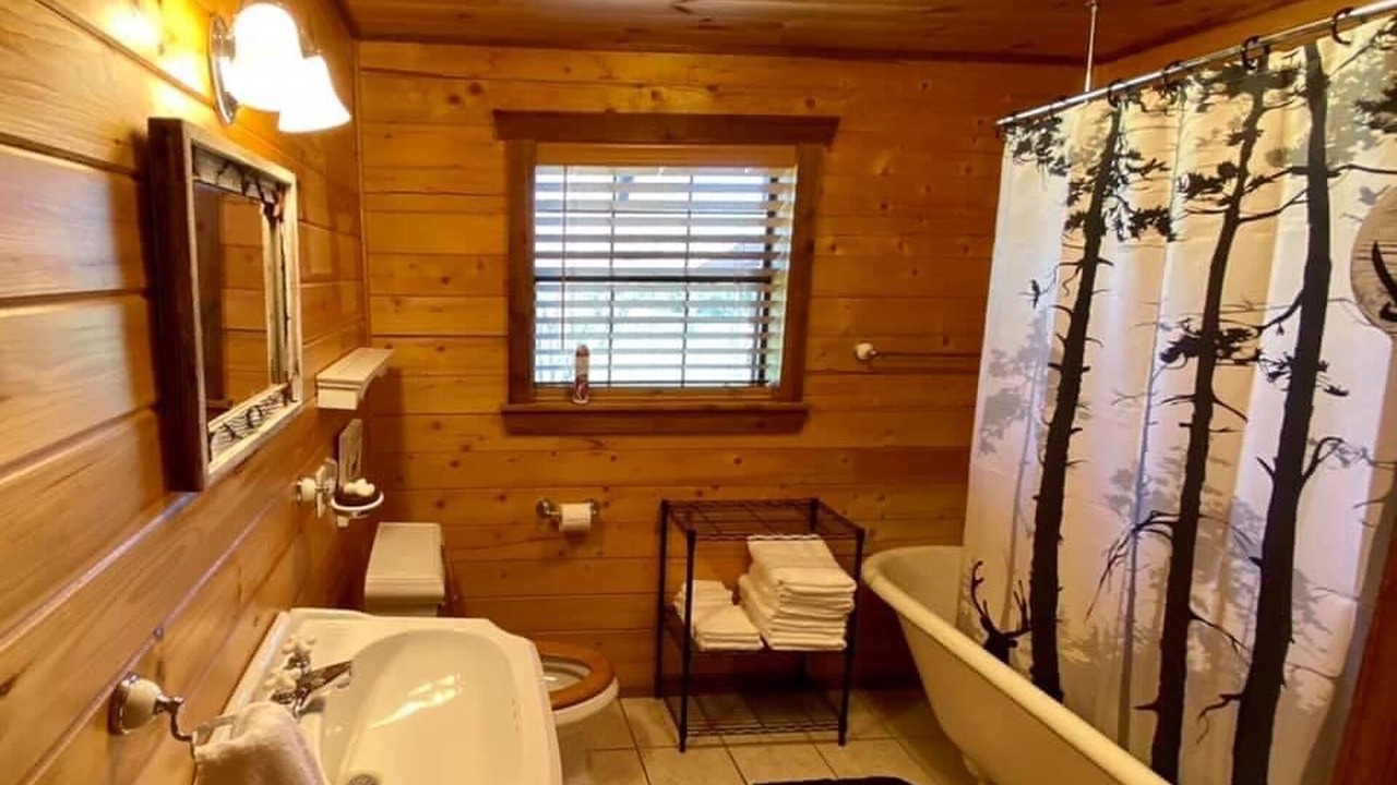 Photo of Bathroom in Valley Mills