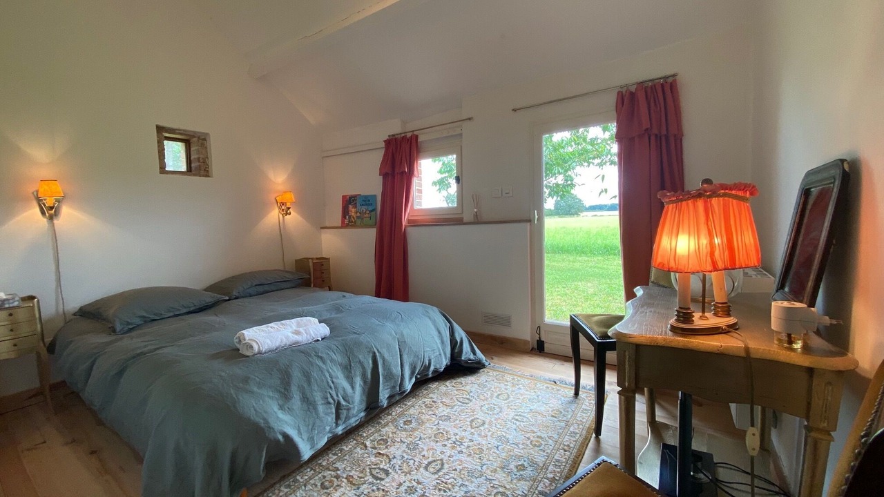 Photo of Bedroom in Beauchamps-sur-Huillard