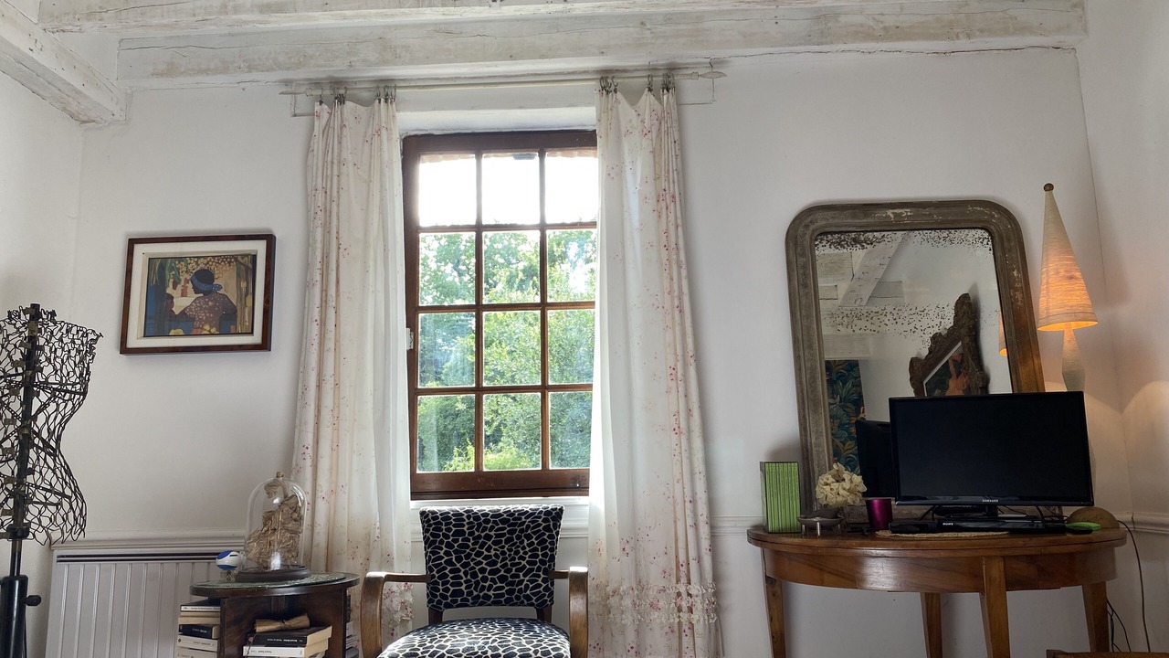 Photo of Bedroom in Beauchamps-sur-Huillard