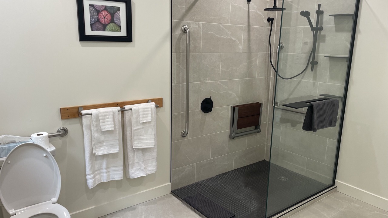 Photo of Bathroom in Chertsey