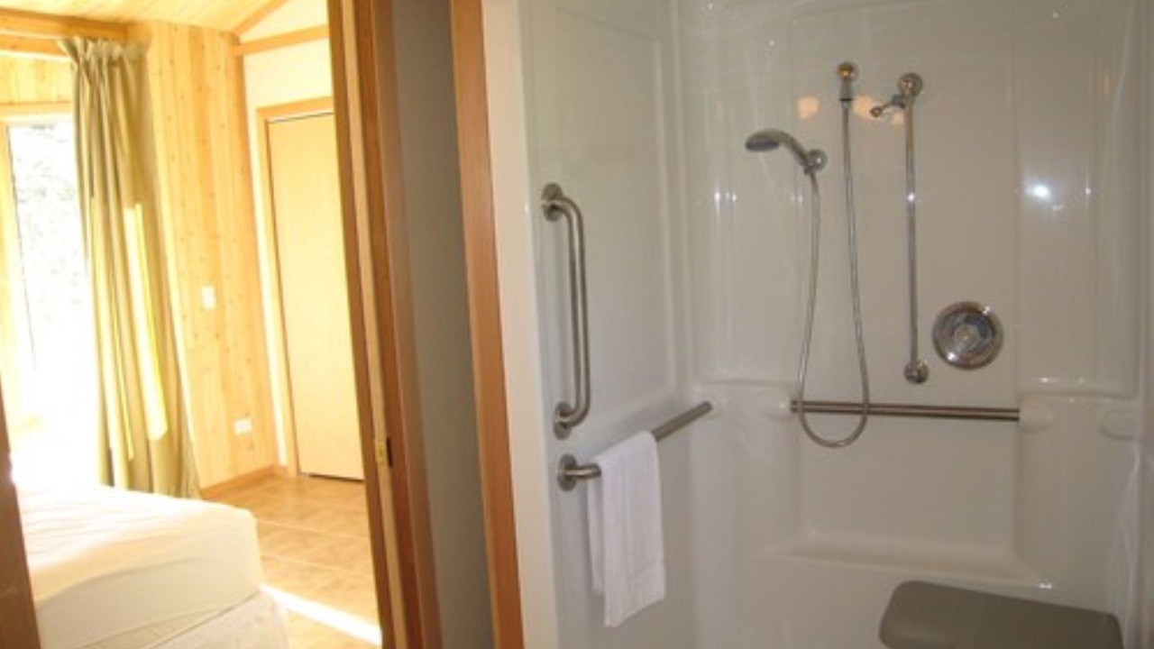 Photo of Bathroom in Chertsey