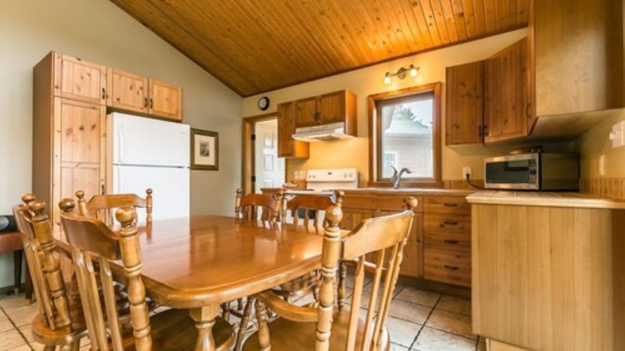 Photo of Kitchen in Chertsey
