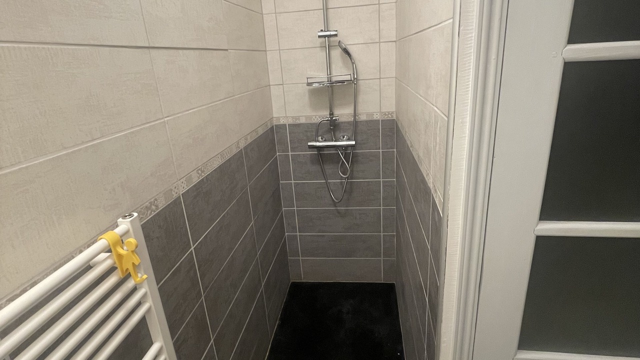 Photo of Bathroom in Comines
