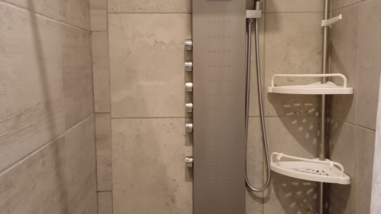 Photo of Bathroom in Malaucene