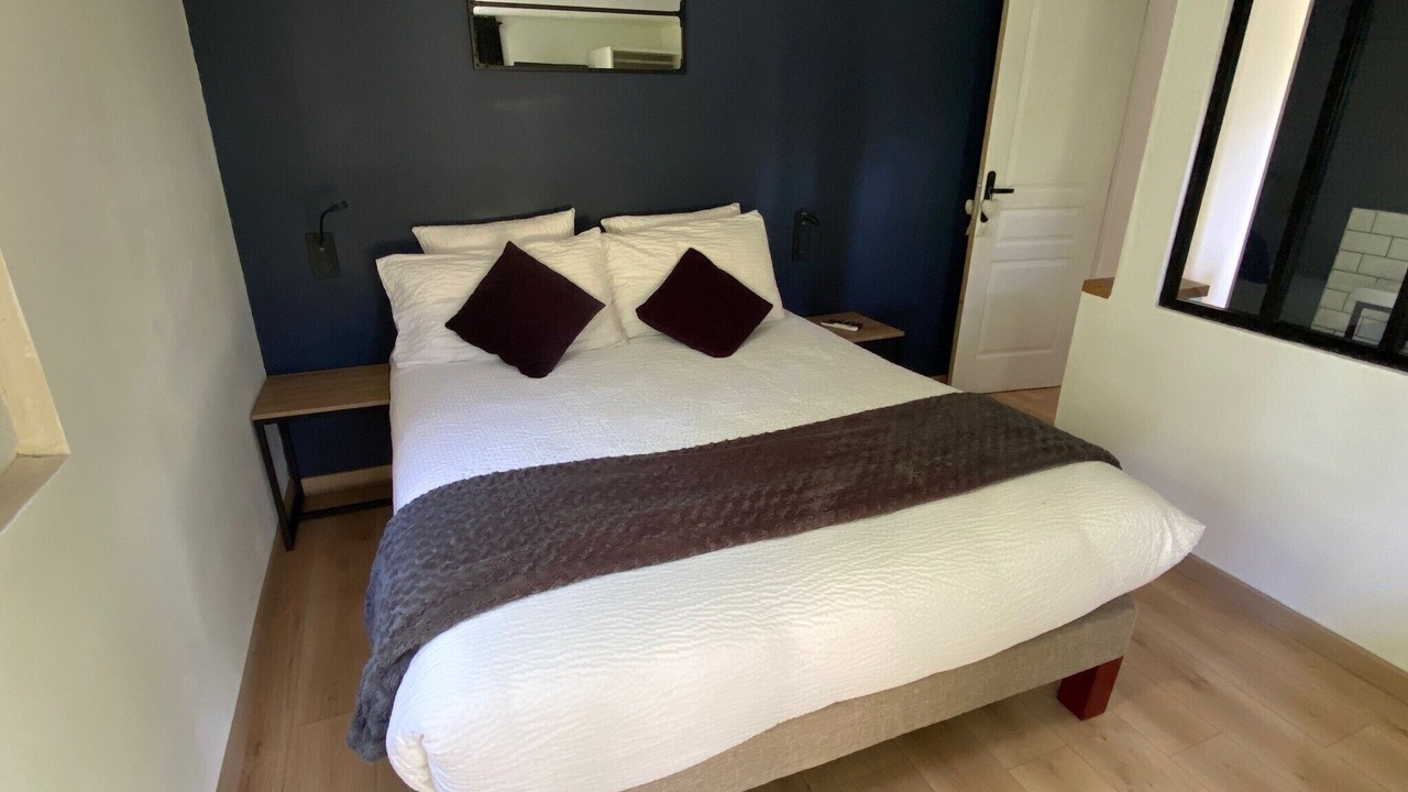 Photo of Bedroom in Courcoue