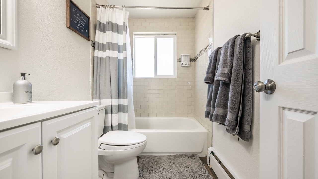 Photo of Bathroom in Cimarron Hills