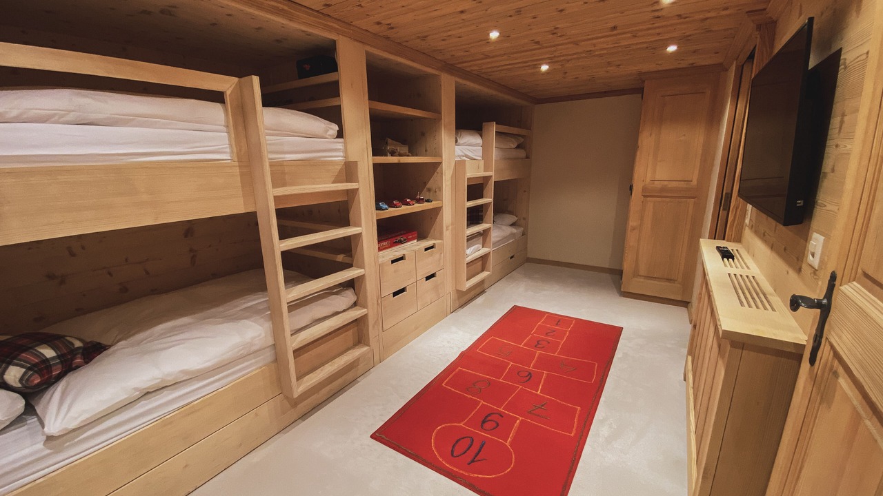 Photo of Bedroom in Rougemont