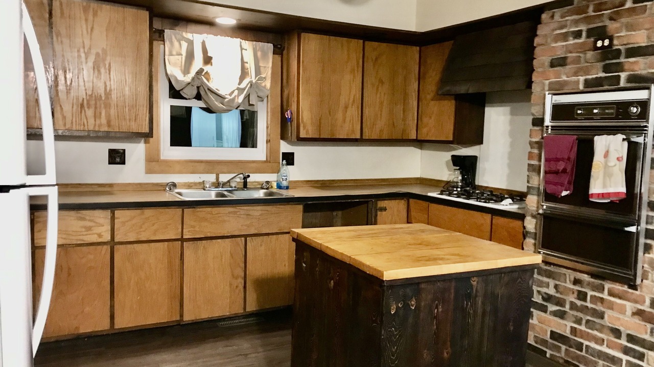 Photo of Kitchen in Guthrie County