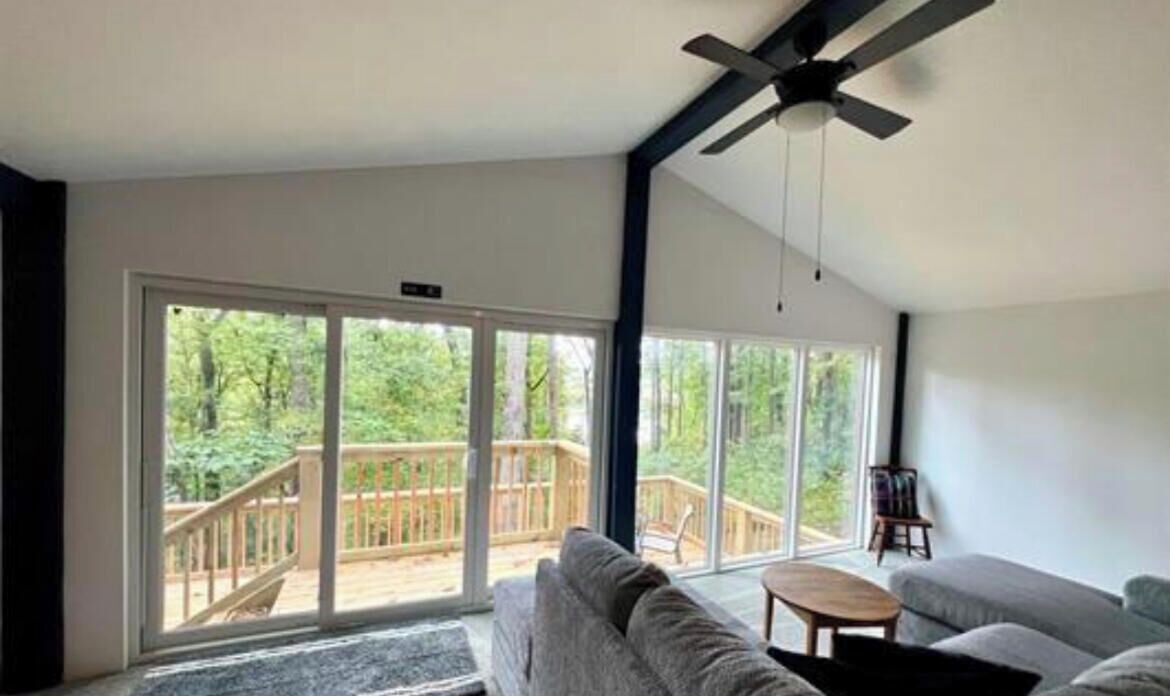 Photo of Livingroom in Bloomington