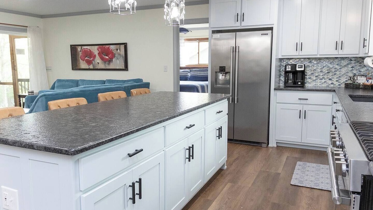 Photo of Kitchen in Lost Bridge Village