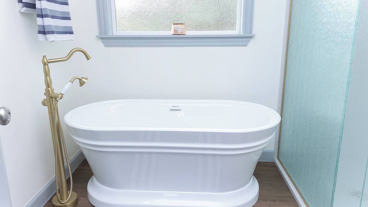 Photo of Bathroom in Lost Bridge Village