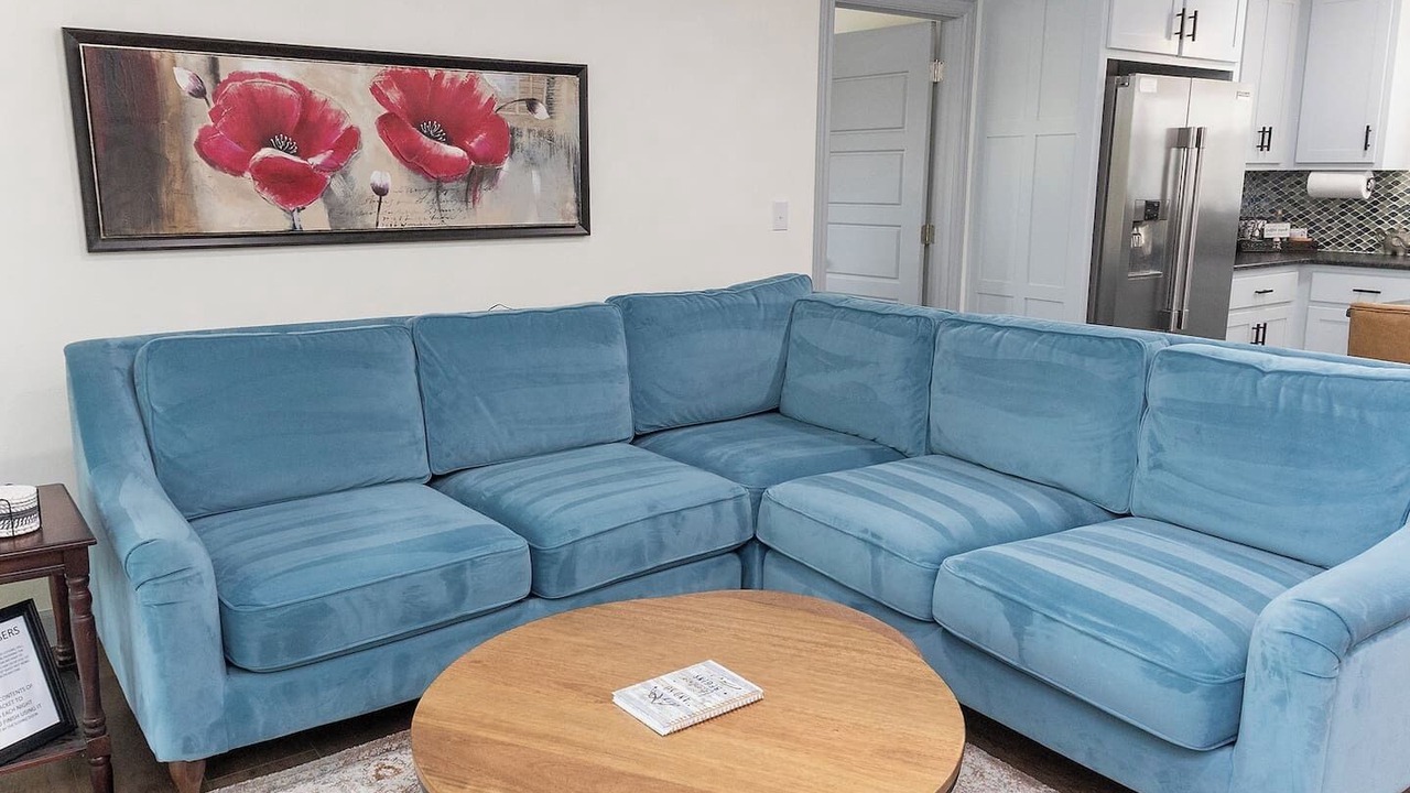 Photo of Livingroom in Lost Bridge Village