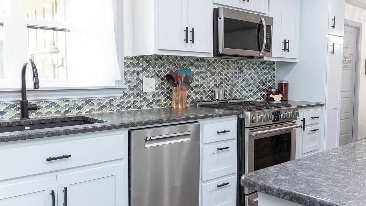Photo of Kitchen in Lost Bridge Village