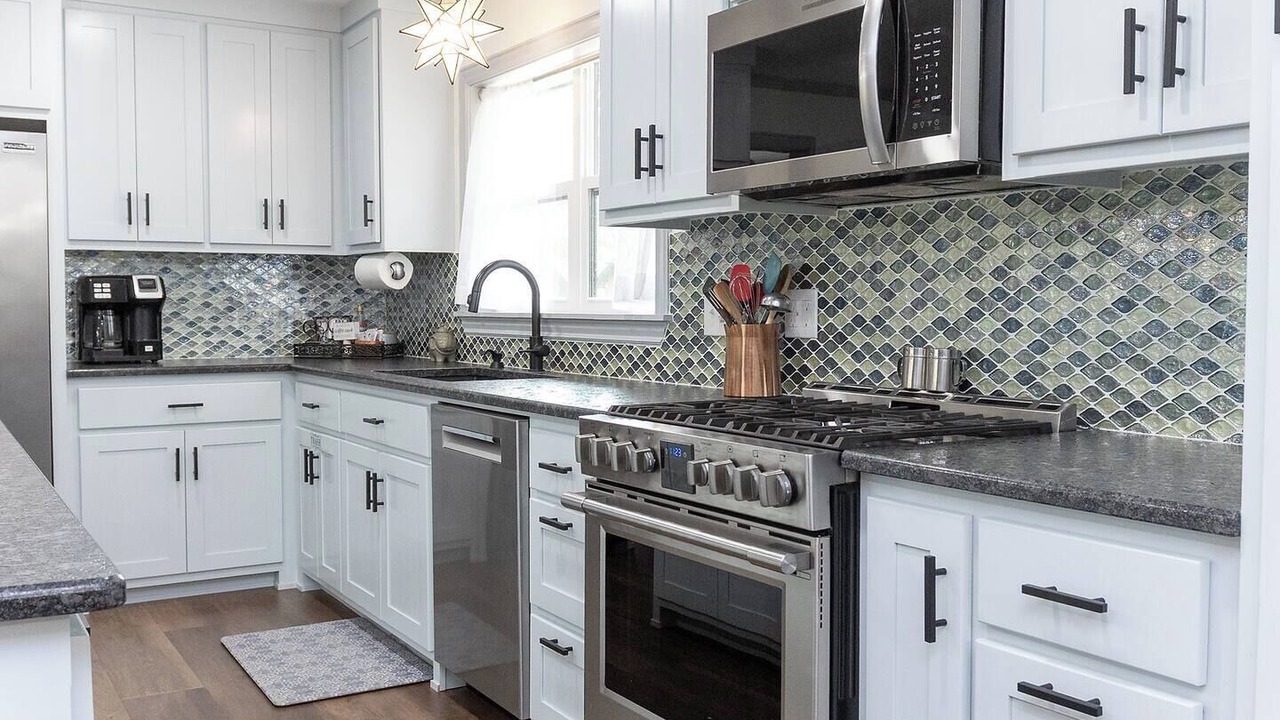 Photo of Kitchen in Lost Bridge Village