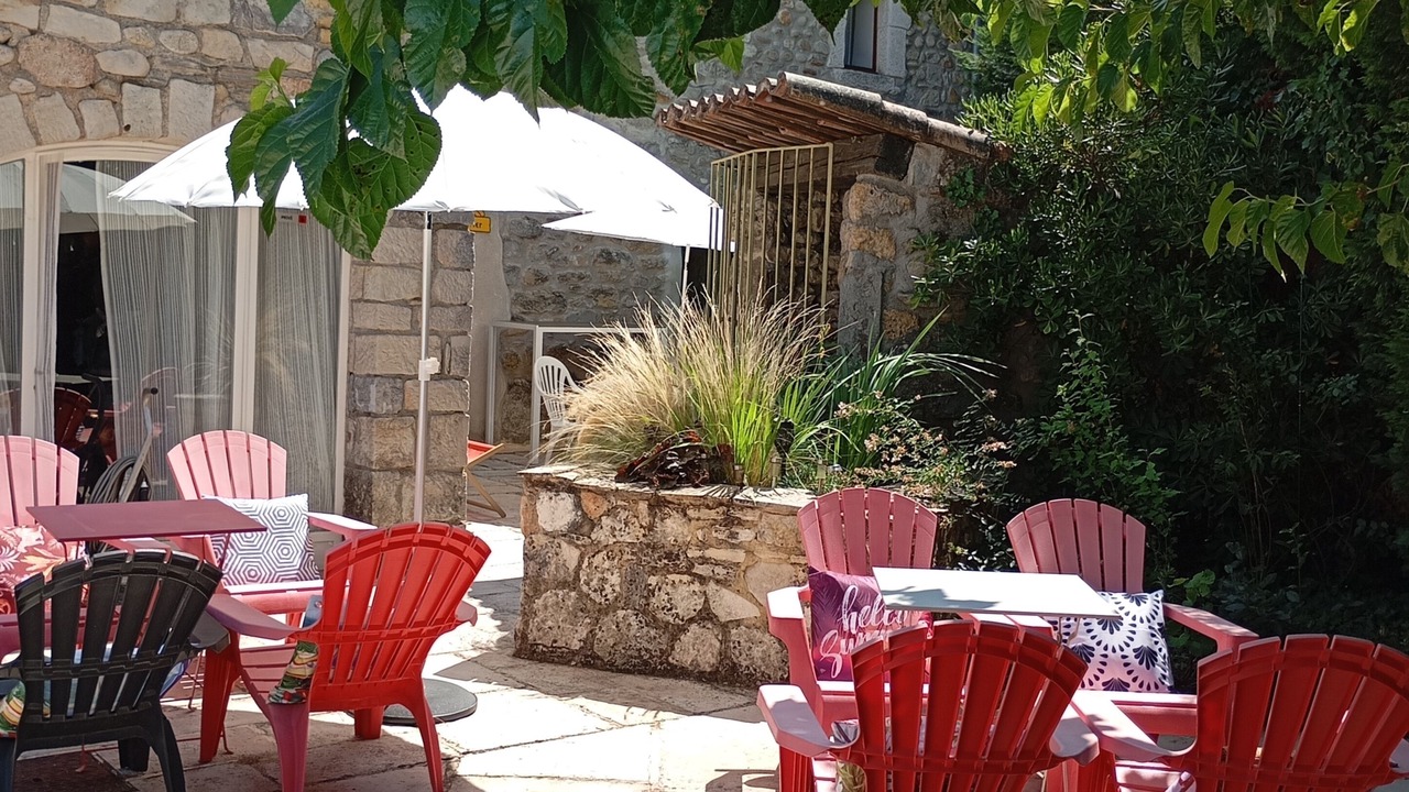 Photo of Outdoor in Grospierres