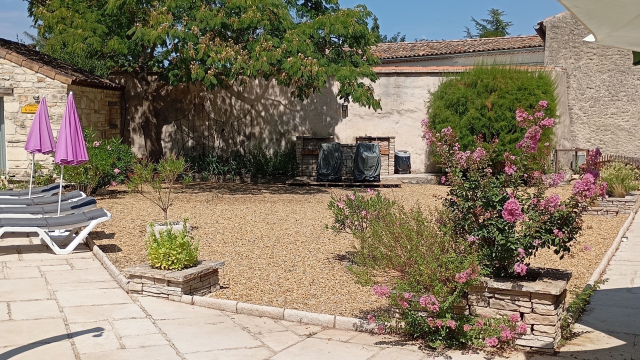 Photo of Patio Balcony in Grospierres