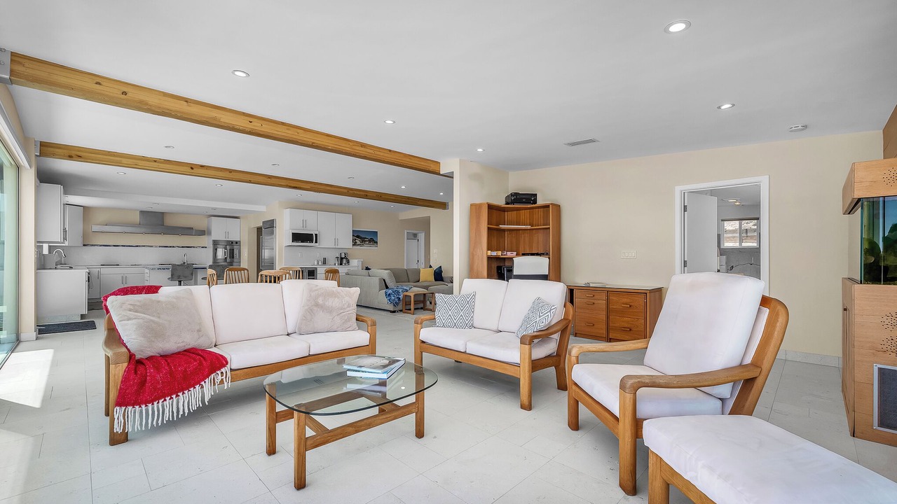 Photo of Livingroom in Malibu