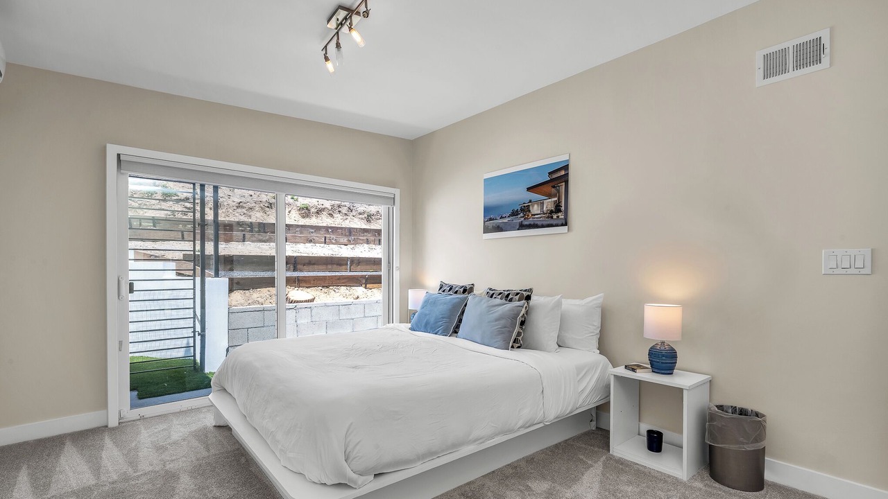 Photo of Bedroom in Malibu