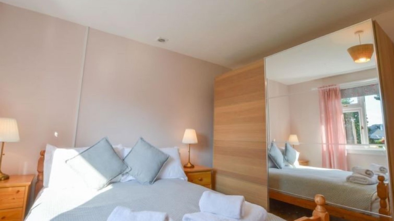 Photo of Others in Connel