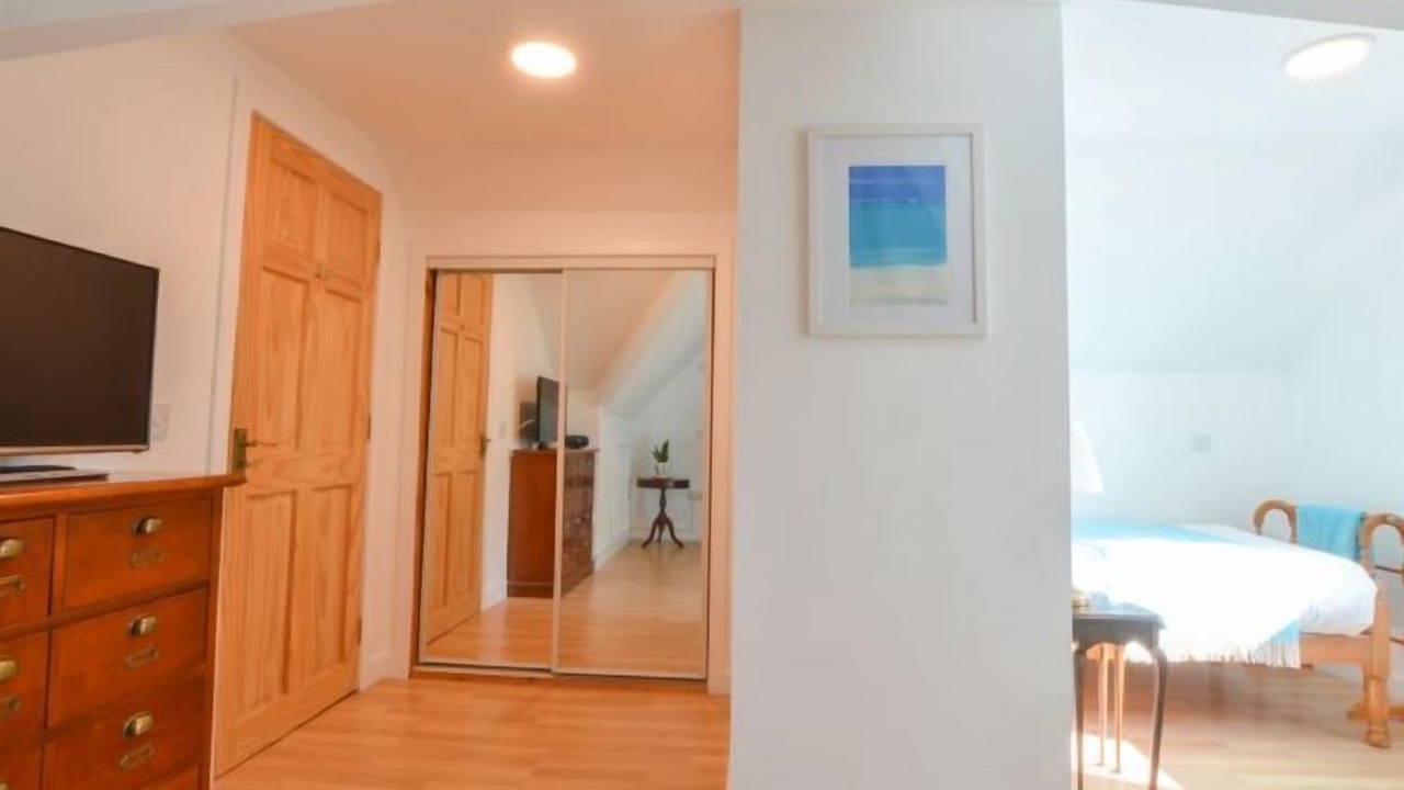 Photo of Others in Connel