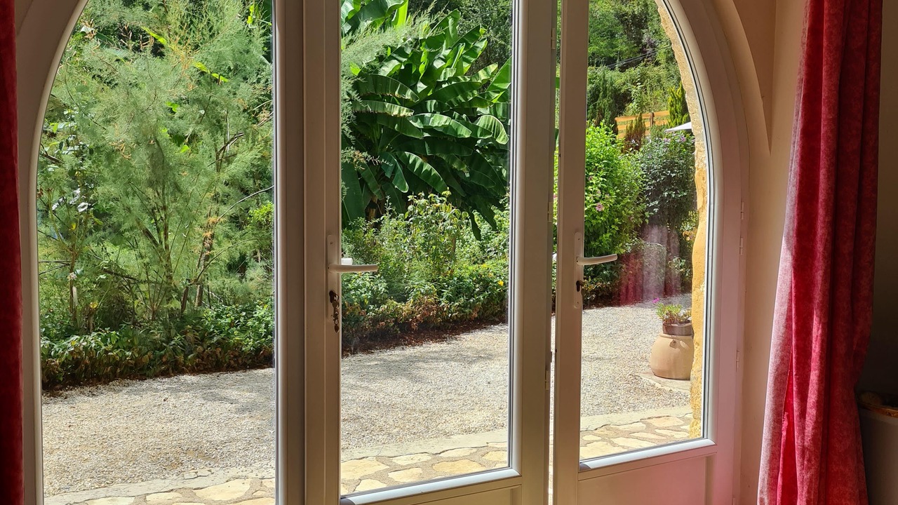 Photo of Others in Castels et Bezenac