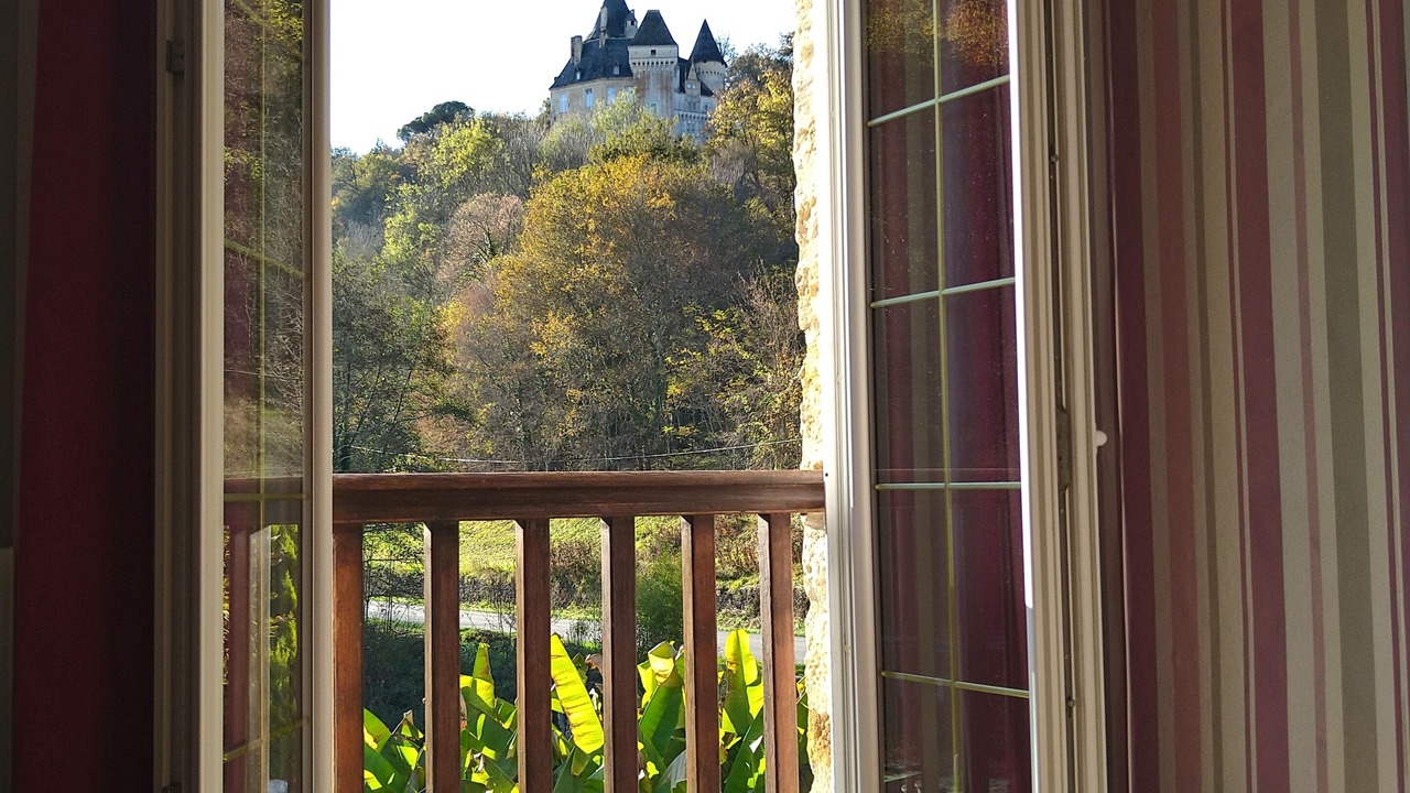 Photo of Others in Castels et Bezenac