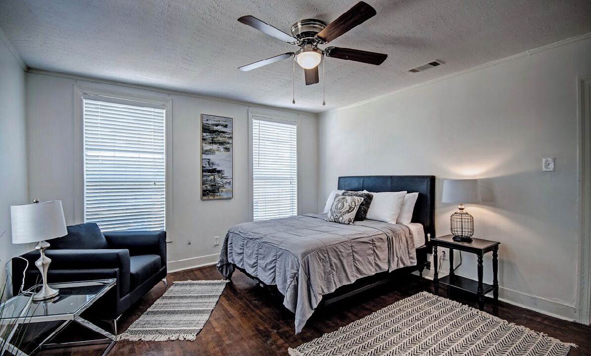 Photo of Bedroom in Fondren