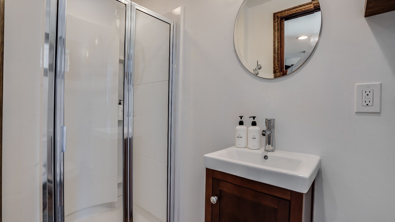 Photo of Bathroom in Forest Farms