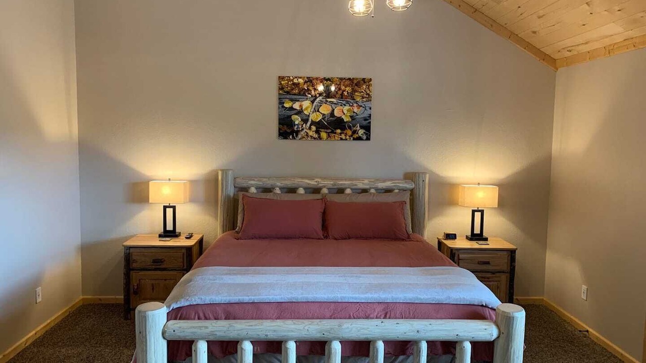 Photo of Bedroom in Pagosa Springs
