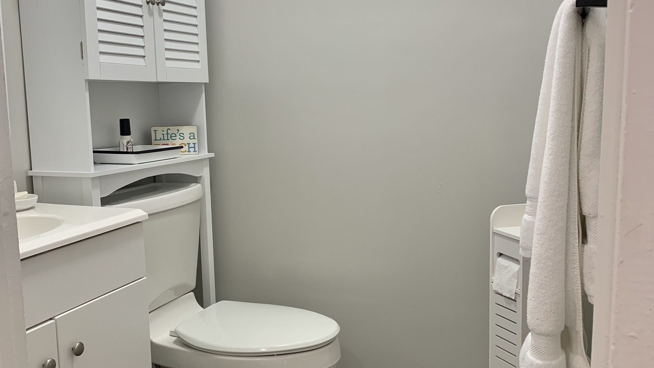 Photo of Bathroom in Kaneohe