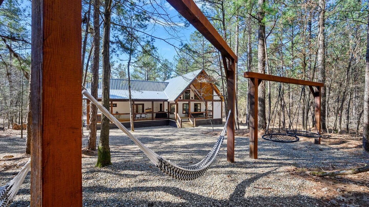 Photo of Others in Pickens