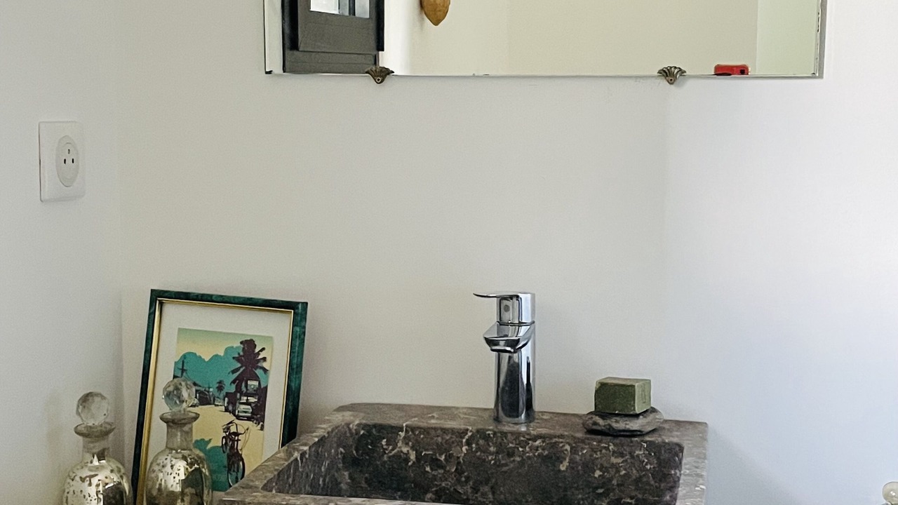 Photo of Bathroom in Arphy