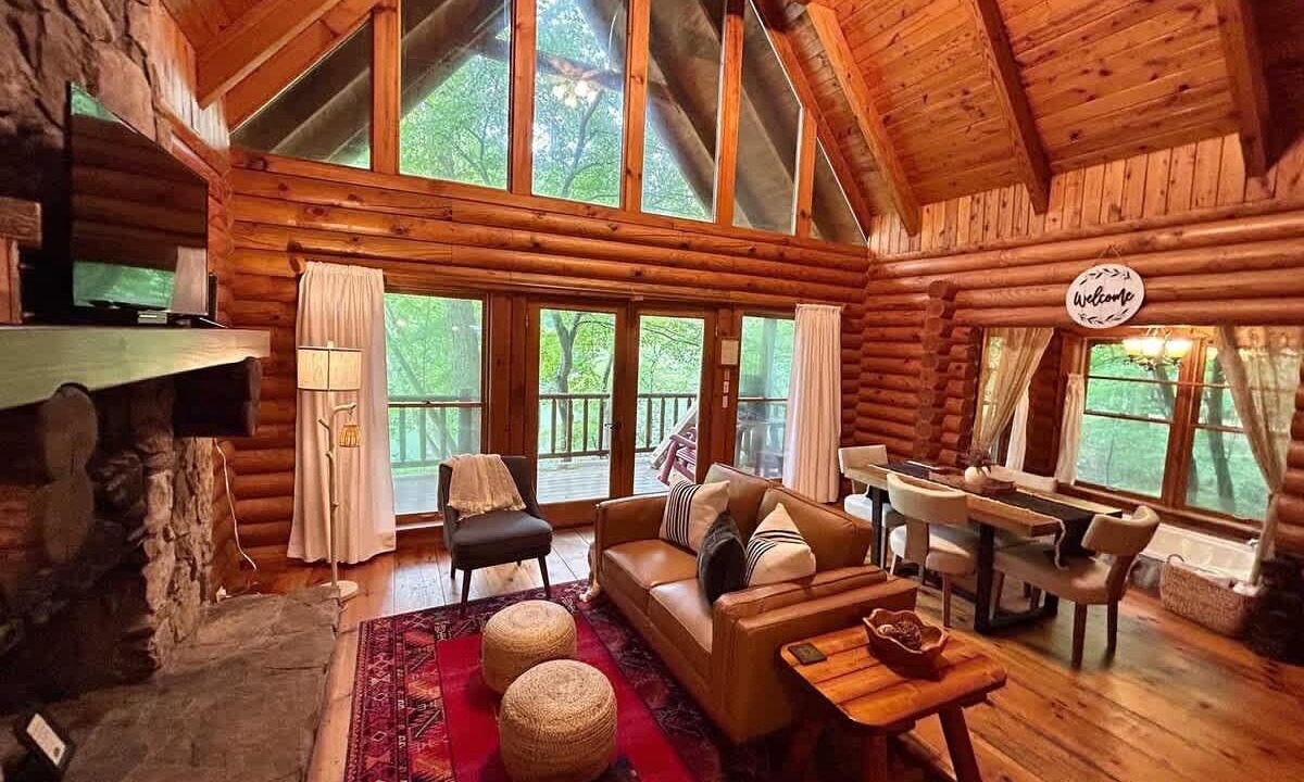 Photo of Livingroom in Benton