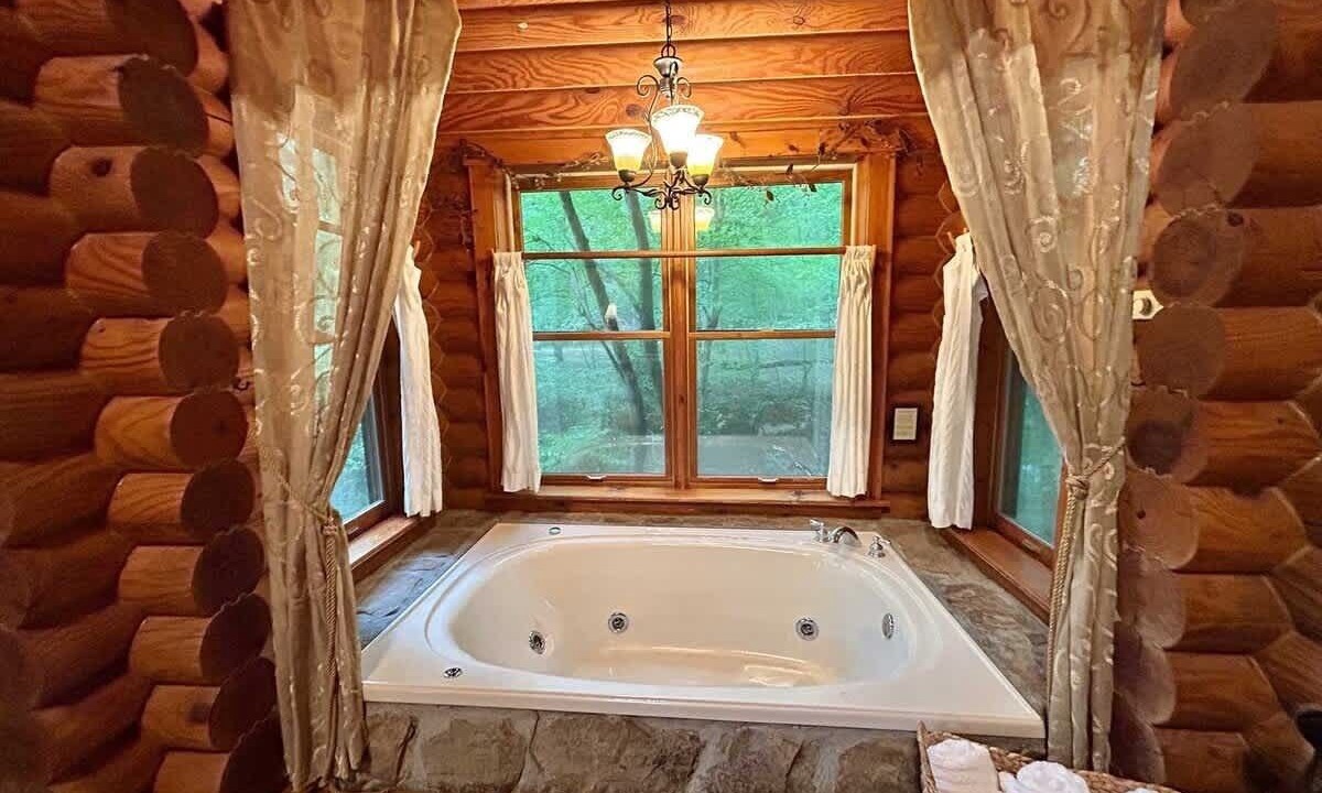 Photo of Bathroom in Benton