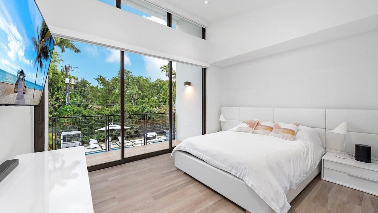 Photo of Bedroom in Country Club Section