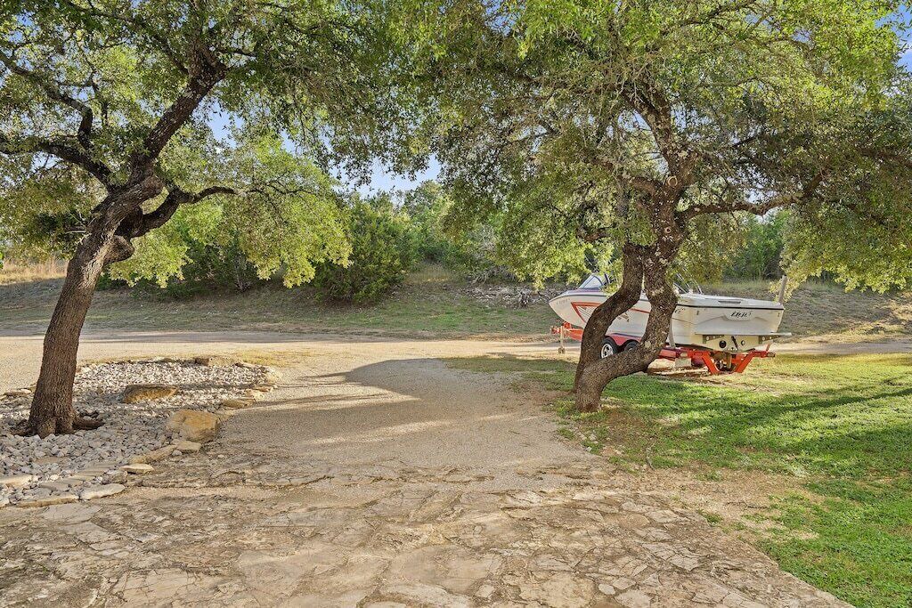 Photo of Others in Spicewood