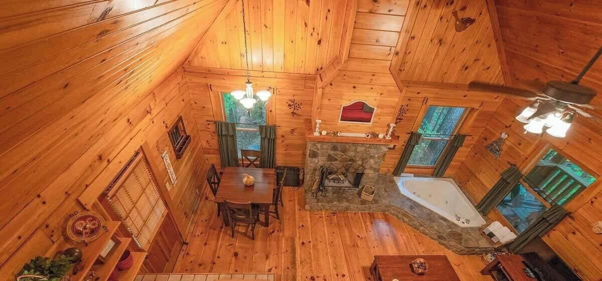 Photo of Bedroom in Benton