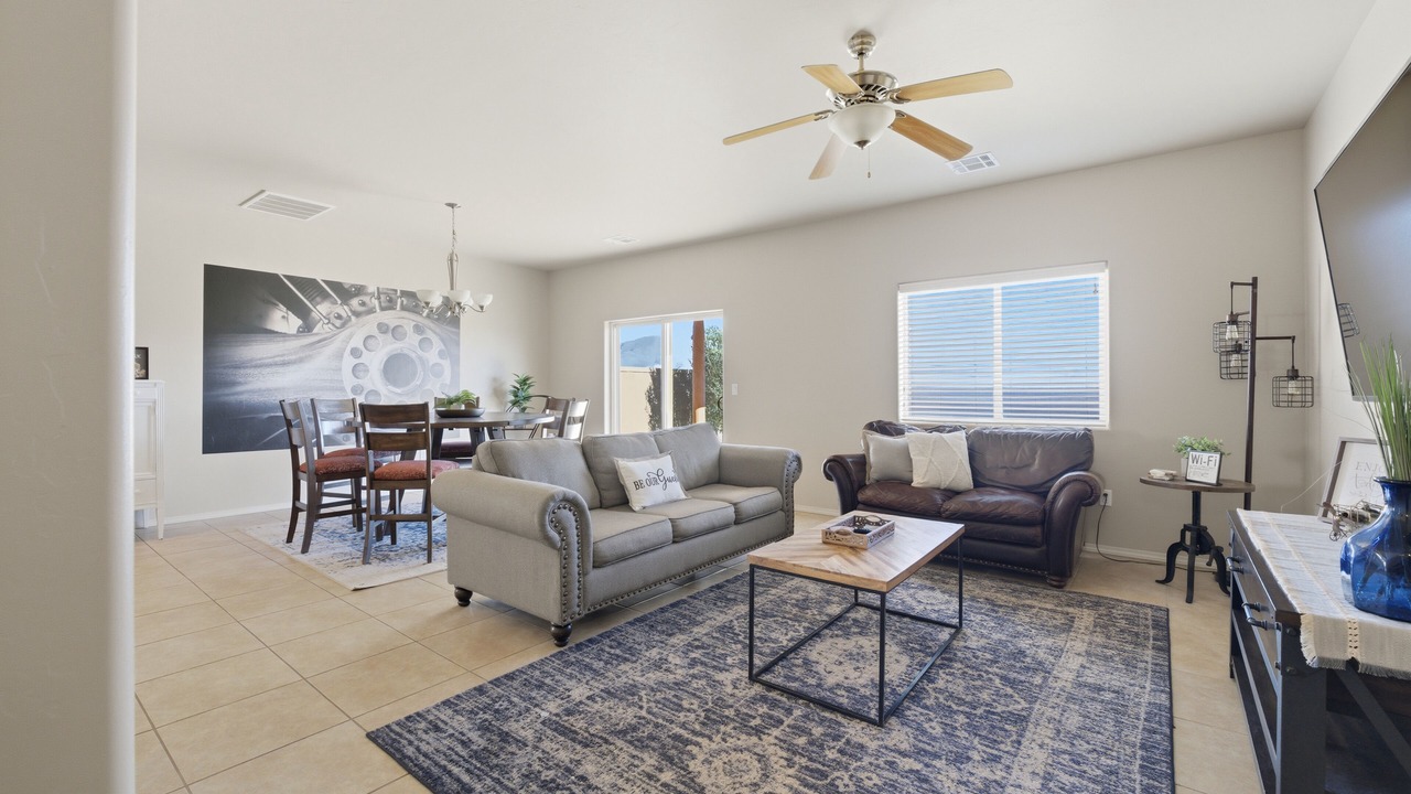 Photo of Livingroom in Alamogordo