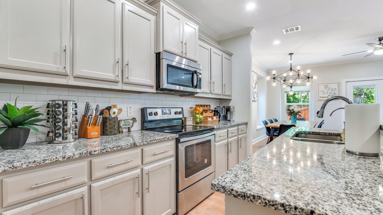 Photo of Kitchen in West Dallas